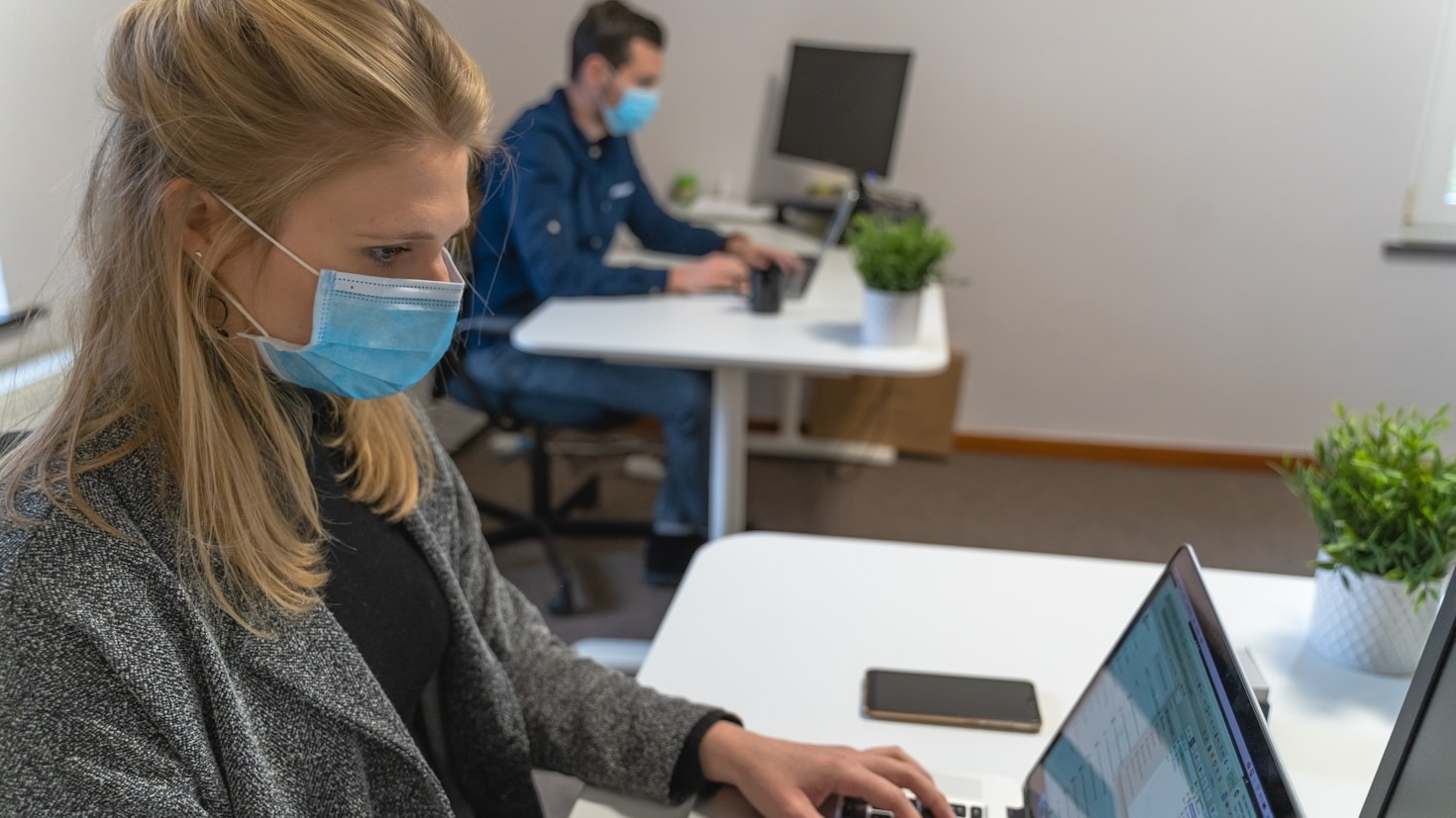 Developing Healthy Digital Habits for Young People
